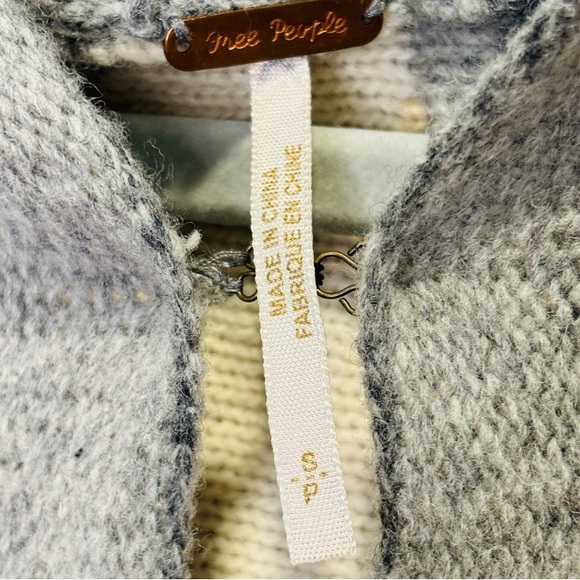 Free People Aztec Striped Fringe Open Front Hoodie Gorpecore Cardigan 3153 - Picture 6 of 7